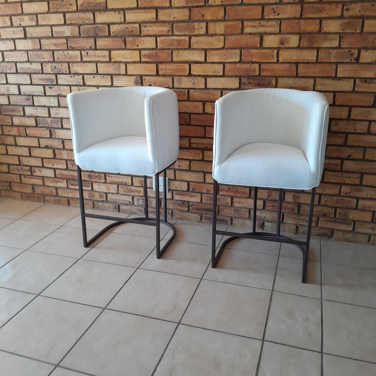 Casual Linen Barstool