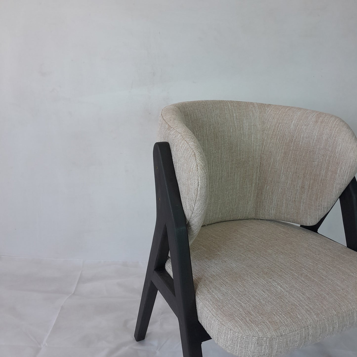 Lucia Linen Dining Room Chair
