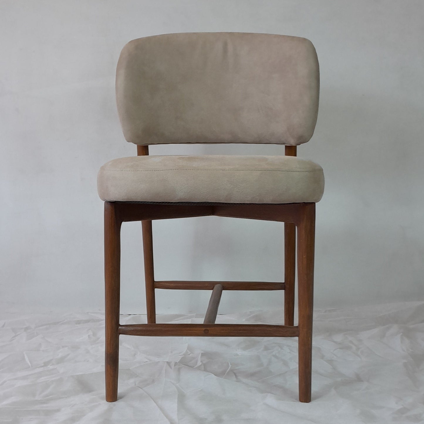 Lunga Barstool
