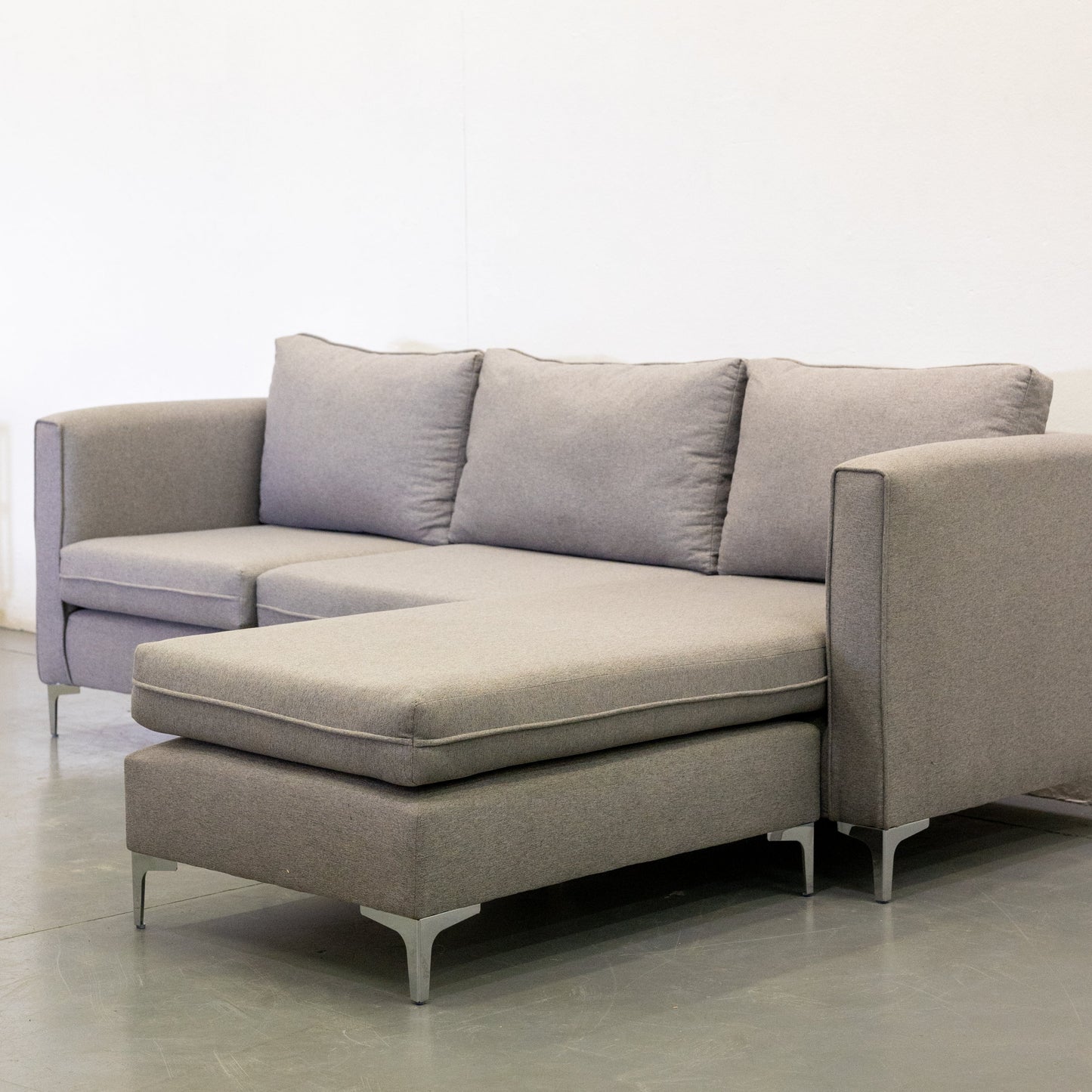 Ruby Velvet Sectional L-Shape Couch