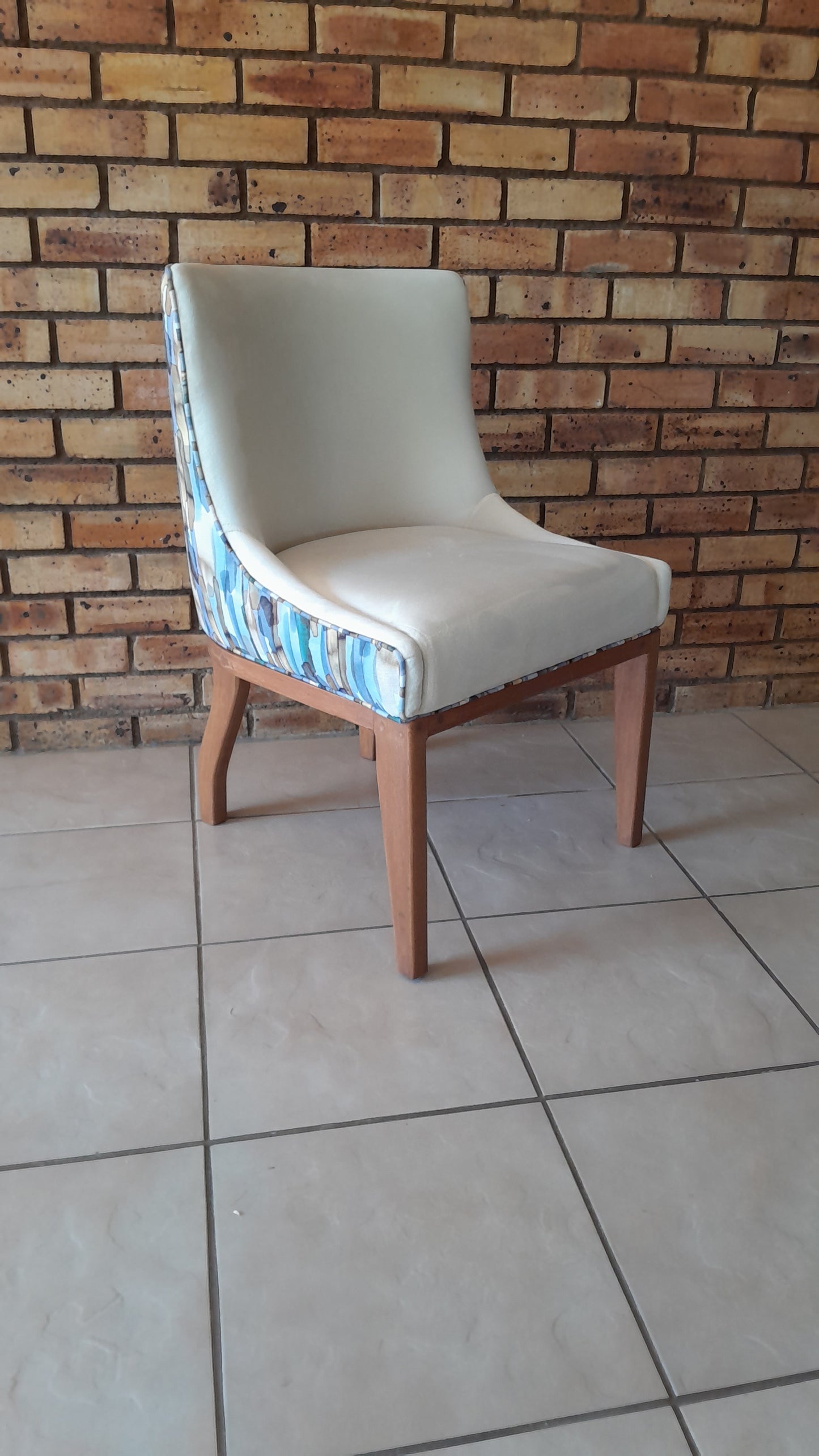 Imbali Dining Room Chair